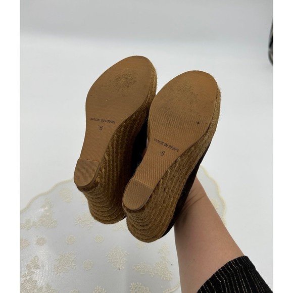 Women's Andre' Assous Featherweights wedge Brown Leather Suede peekaboo Shoe S 6 - Picture 4 of 5